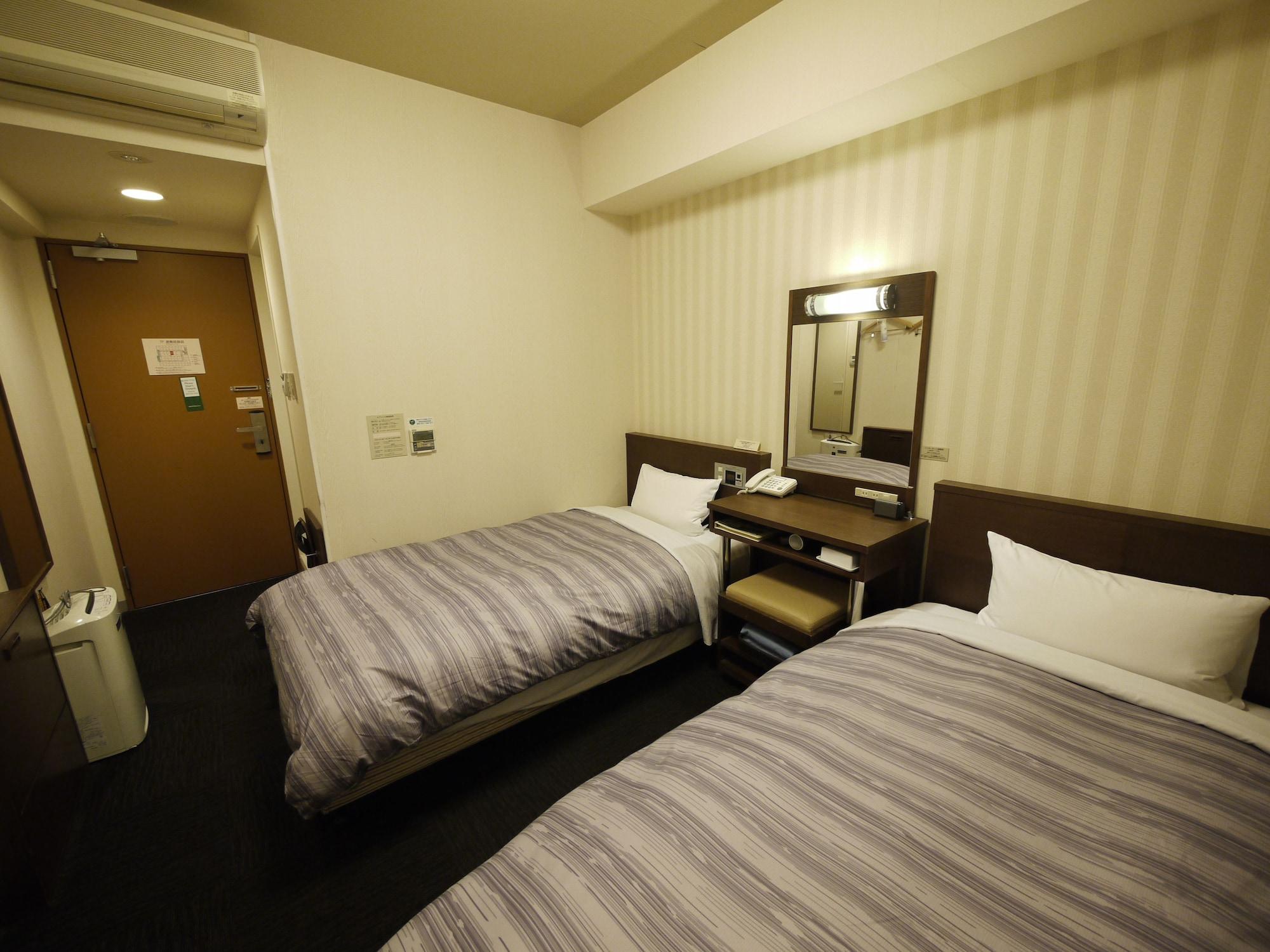 Hotel Route-Inn Yokohama Bashamichi Exterior foto