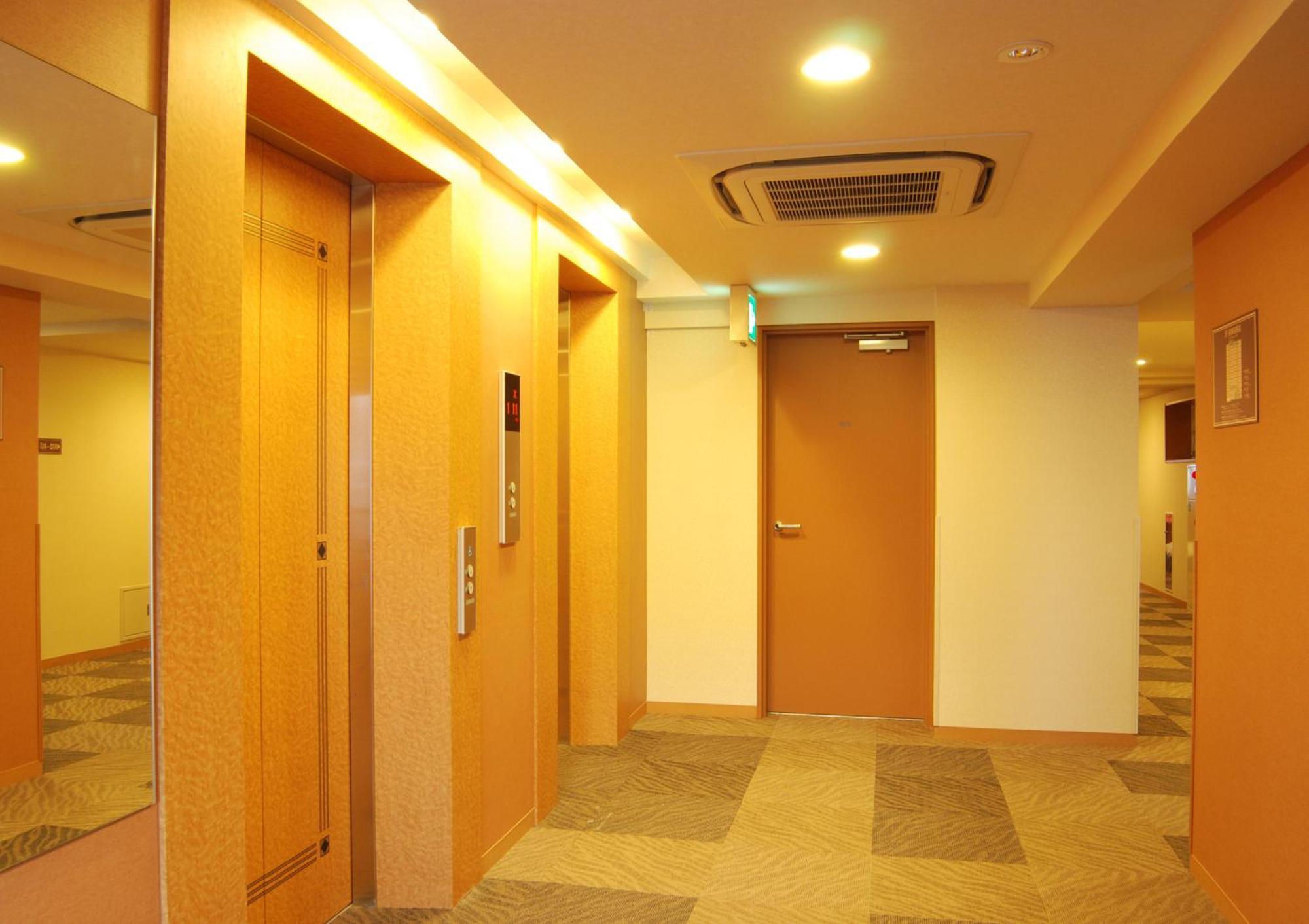 Hotel Route-Inn Yokohama Bashamichi Exterior foto