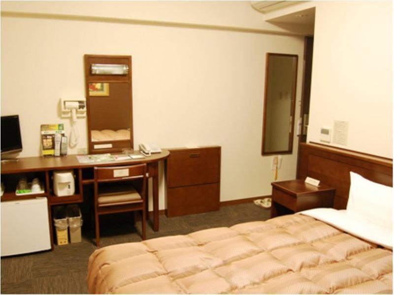 Hotel Route-Inn Yokohama Bashamichi Exterior foto